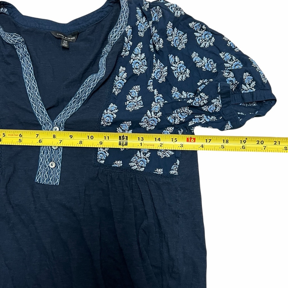 Lucky Brand Boho Peasant Top Navy Blue Floral Short Sleeve V Neck Women S/P - Picture 5 of 13
